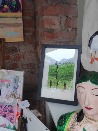 The Little Hop Inn Pop-up Gallery in Swindon